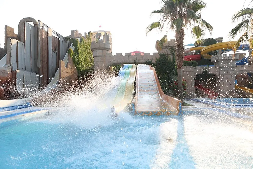 Risus Beach Resort Hotel Kusadası