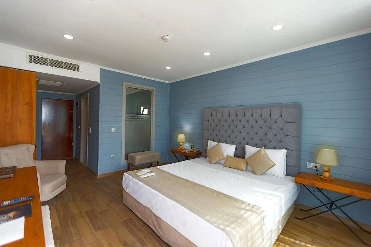 Risus Beach Resort Hotel Kusadası 3*,  Türkei